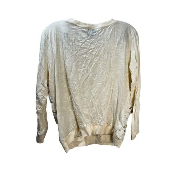 Wallpapher Floral Lace Front Pullover Sweater MP - Picture 2 of 4